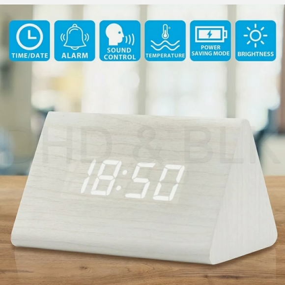 New Modern Wooden Wood Digital LED Desk Clock - Picture 2 of 11